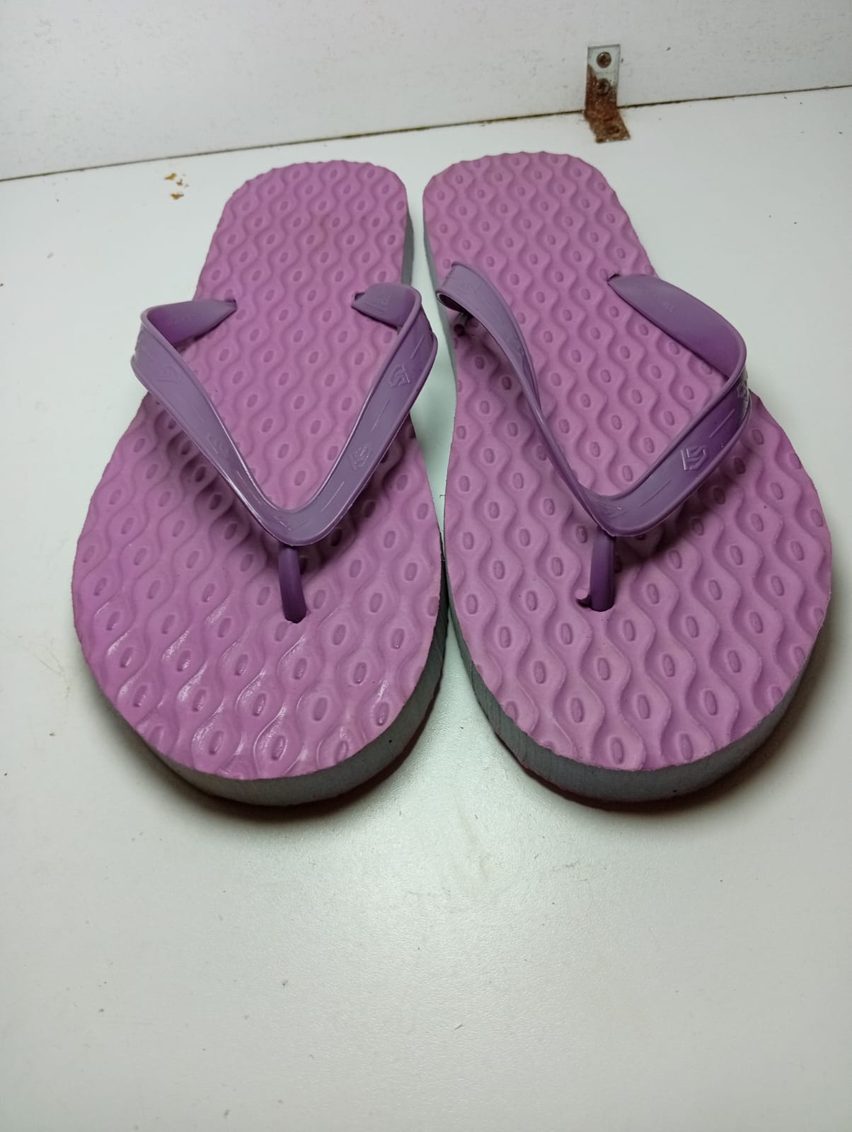 Textured Aqua slippers (Purple)
